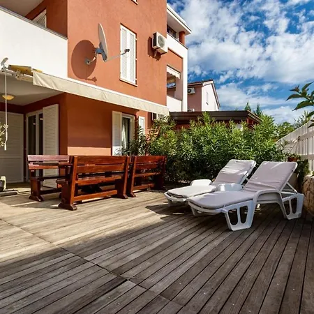 In With Terrace, Air Condition, Wifi *